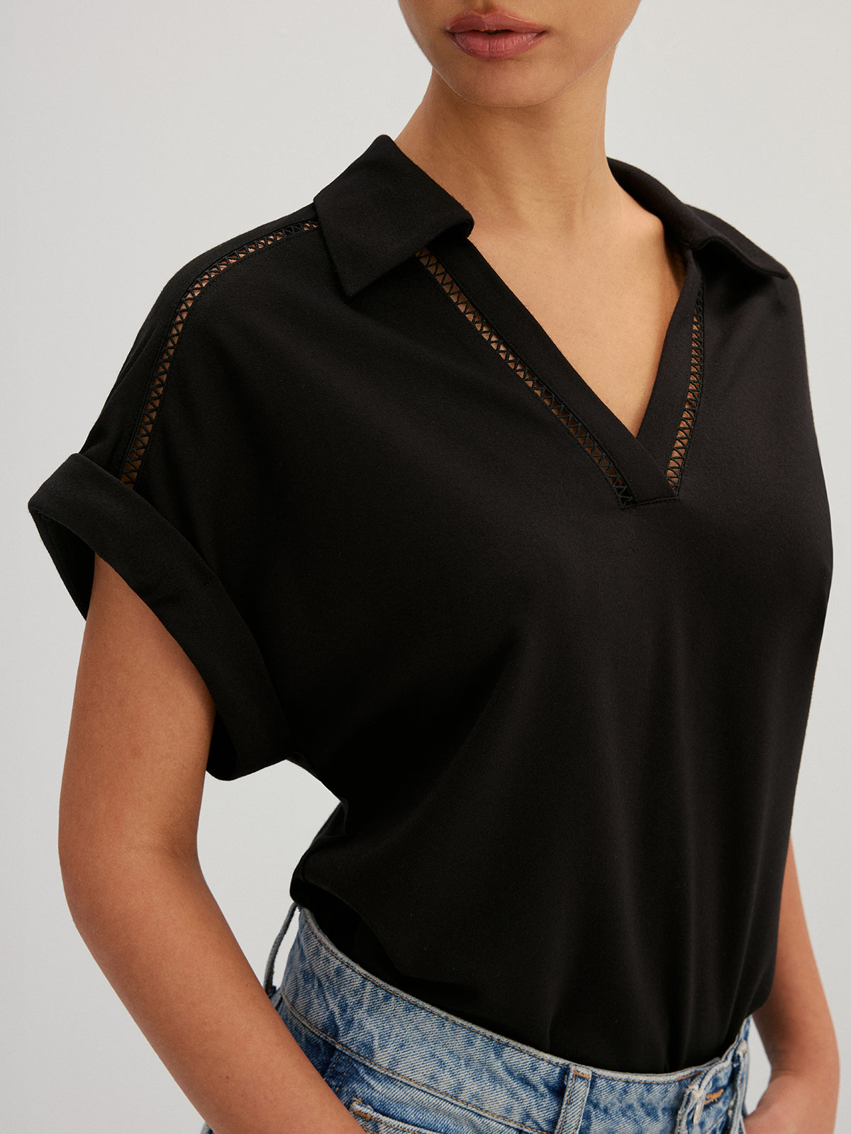 Hollow Out Collared V Neck Short Sleeve Top