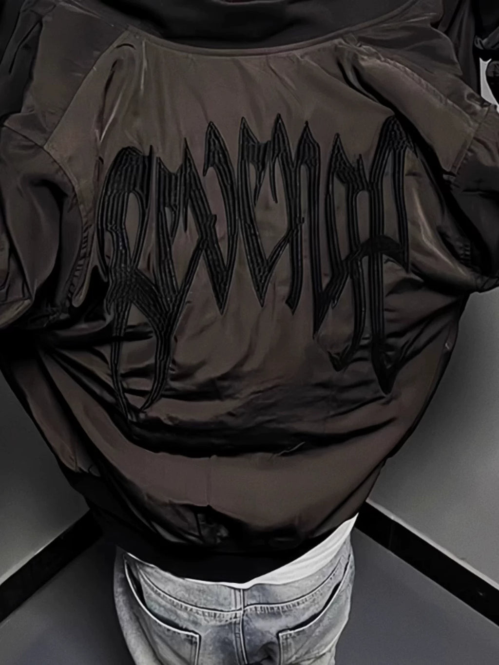 Reverse autumn and winter jacket with European and American embroidery letters, niche design, trendy ins jacket, men's zipper loose top (1)