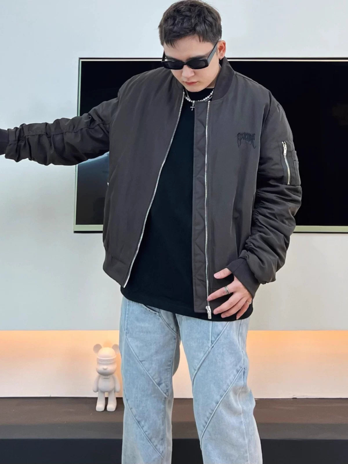 Reverse autumn and winter jacket with European and American embroidery letters, niche design, trendy ins jacket, men's zipper loose top (1)