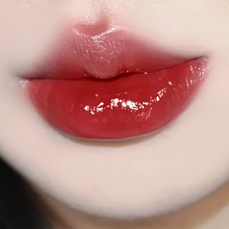 1 pcs Long-Lasting Waterproof Lipstick, Glossy Mirror Finish, Non-Stick Matte Nude Shades for Plumper Lips