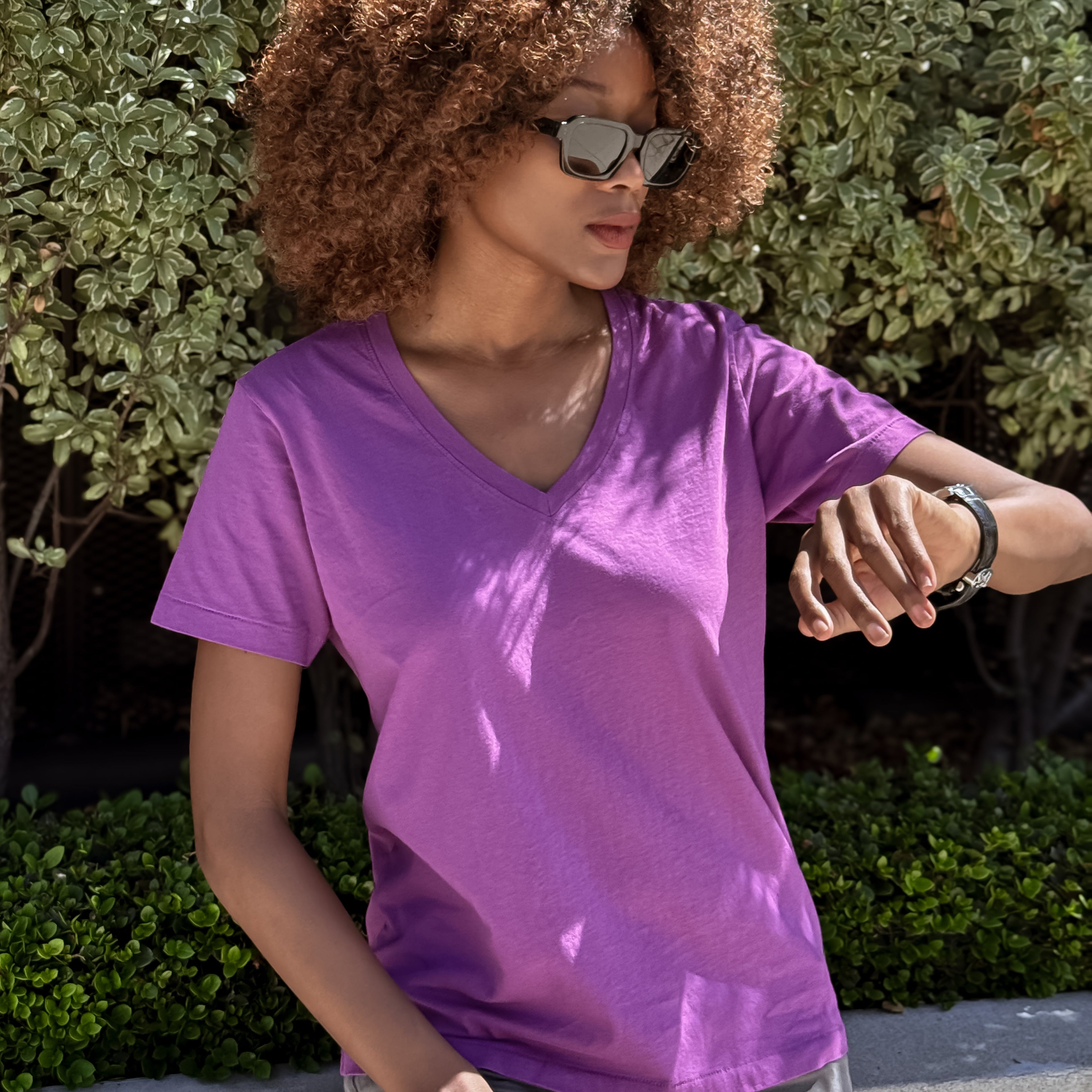 Womens Short Sleeve V-neck