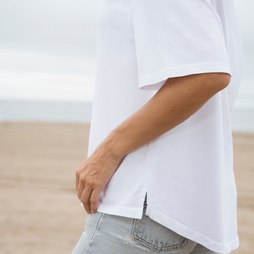 Womens Relaxed Fit Curved Hem Heavyweight Tee